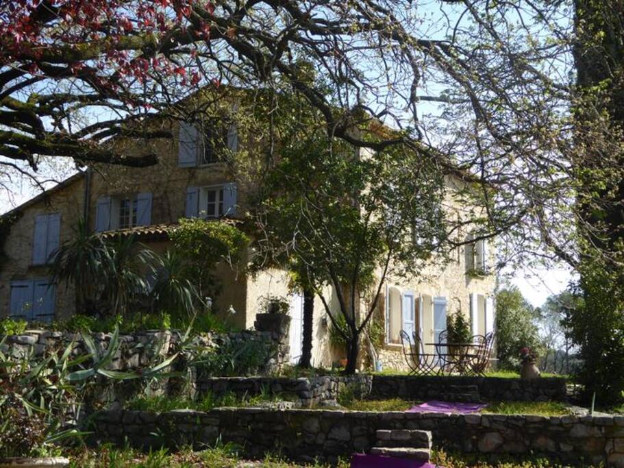 Le mas façade ouest