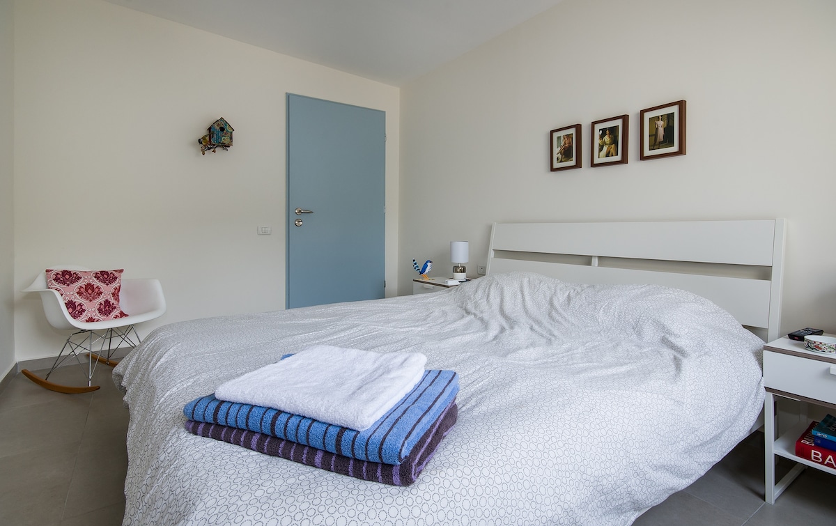 Голяма спалня