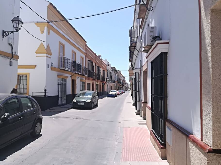 Calle Bolsa.Al final de la calle,la famosa Plaza del Camborio