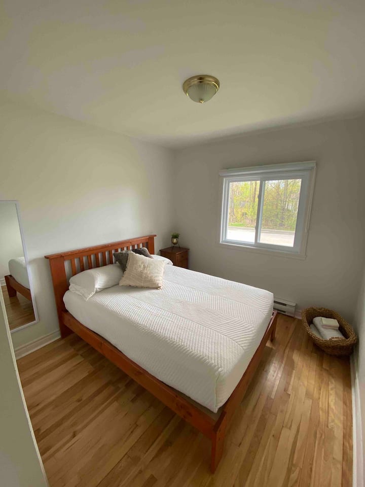 საძინებელი 1