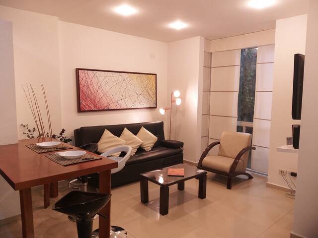 ☆Apto in Granada With Pool/Netflix☆