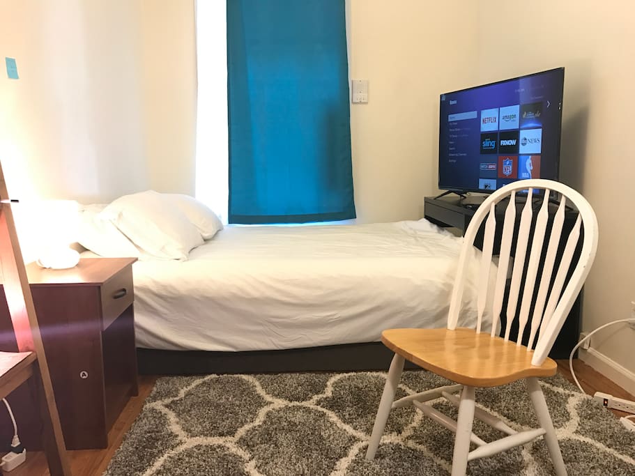 Queen bed. 48' TV