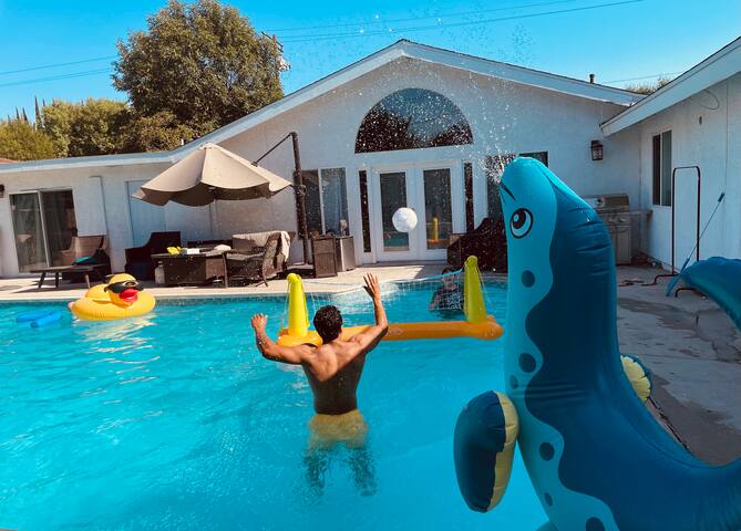 ✨HOME AWAY FROM HOME✨ gallery image 2