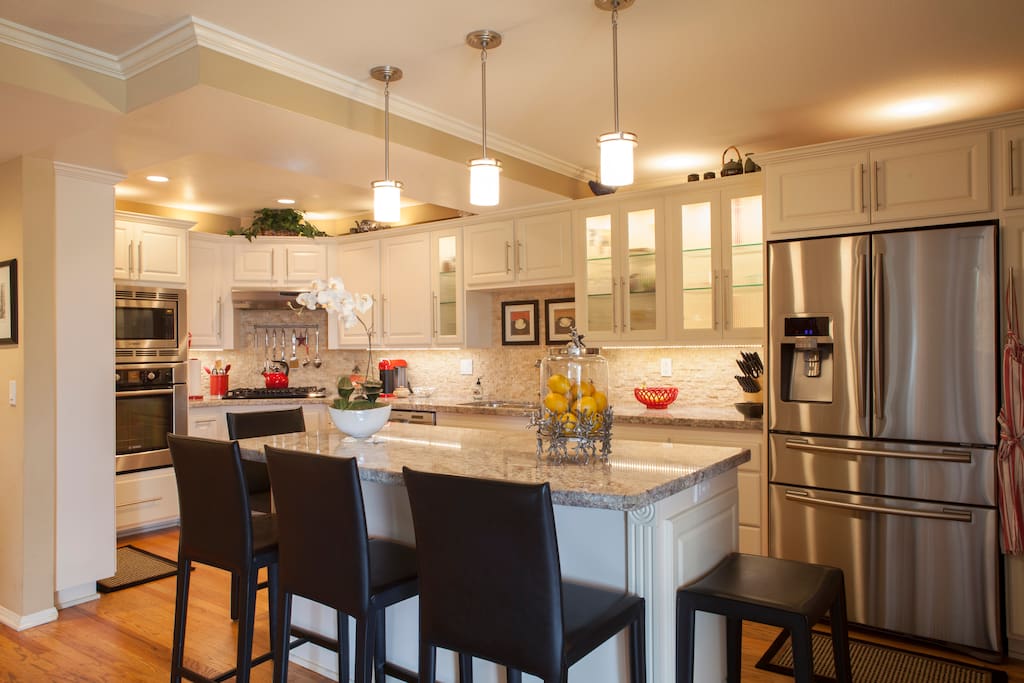 Gourmet Kitchen with All The Amenities