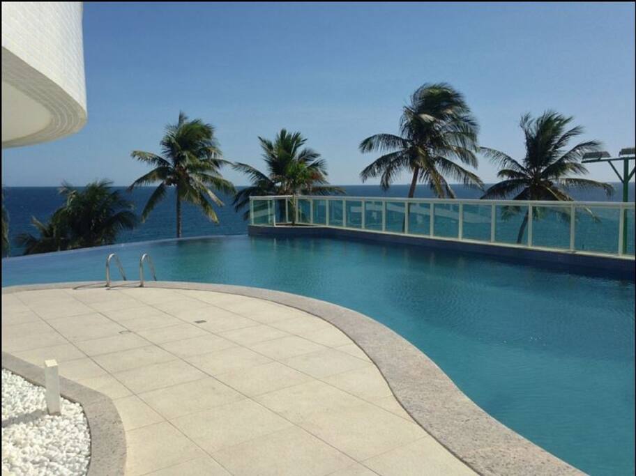 Piscina.