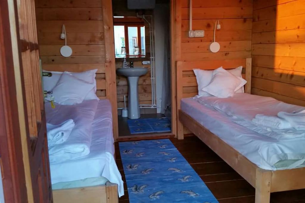 twin cabin