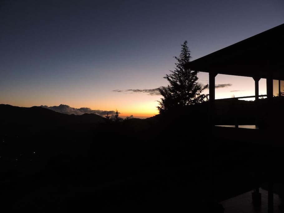 Sunset at Quinta GALEON Lodge
