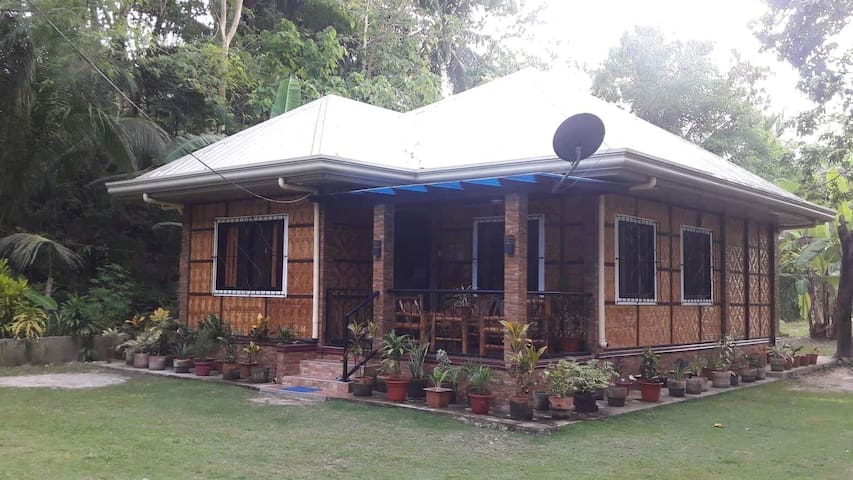 Yap Resthouse