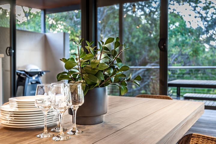 Carpe Vino – quiet bushland home, Margaret River gallery image 5