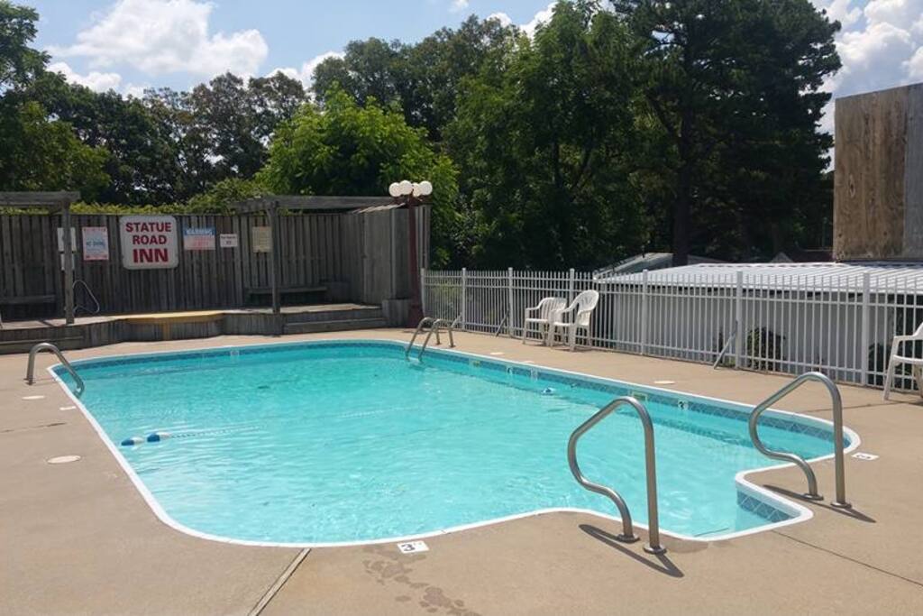 Our beautiful invitin swimming pool