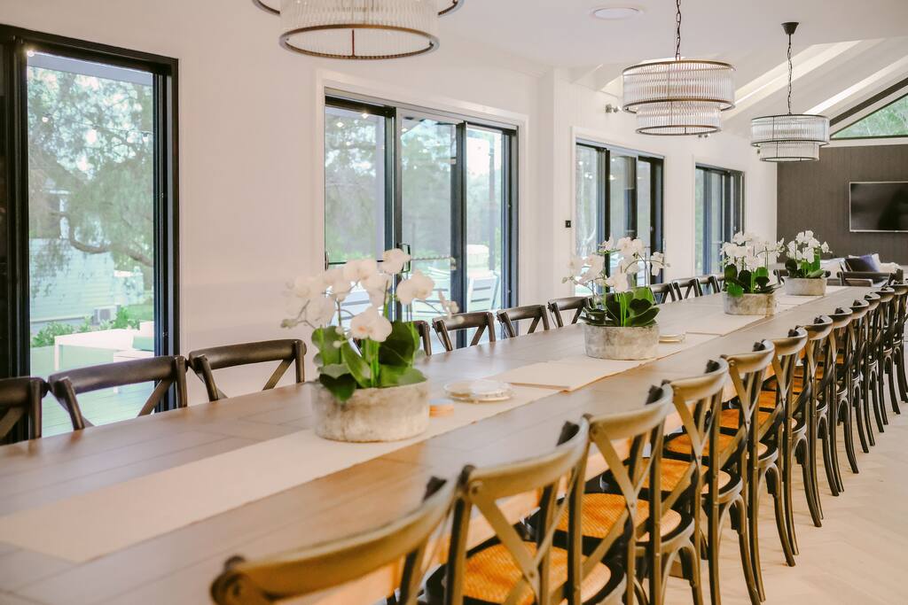 Greystone Estate (11 Bedrooms)