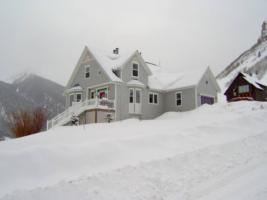 Four-wheel/all-wheel drive recommended to get up to Das Rieder Hausli snow packed 10th Street.