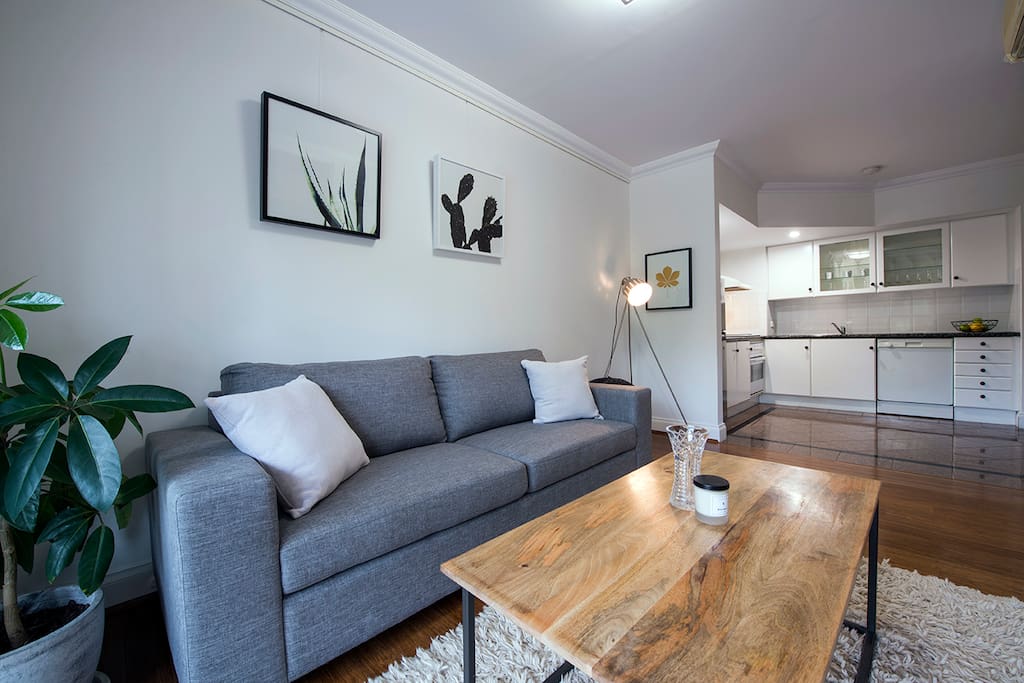 Loungeroom