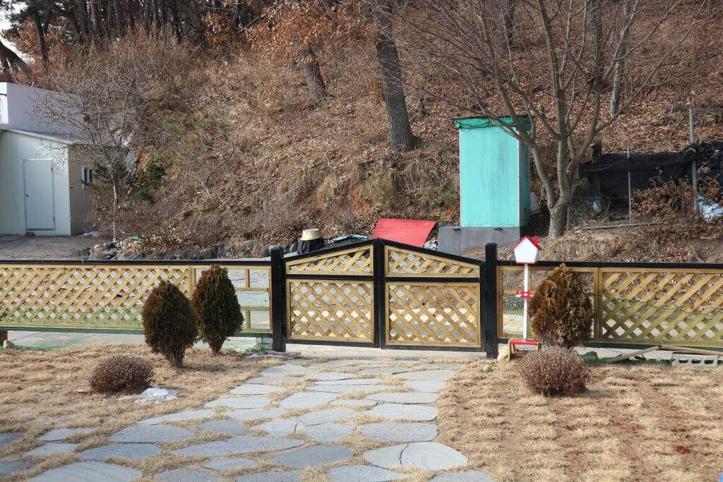 앞 정문