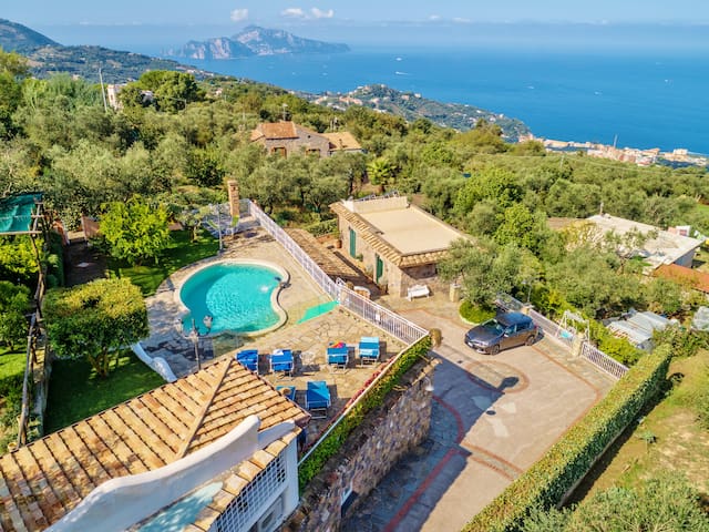 Vacation Rental Sorrento managed Airbnb listing 1