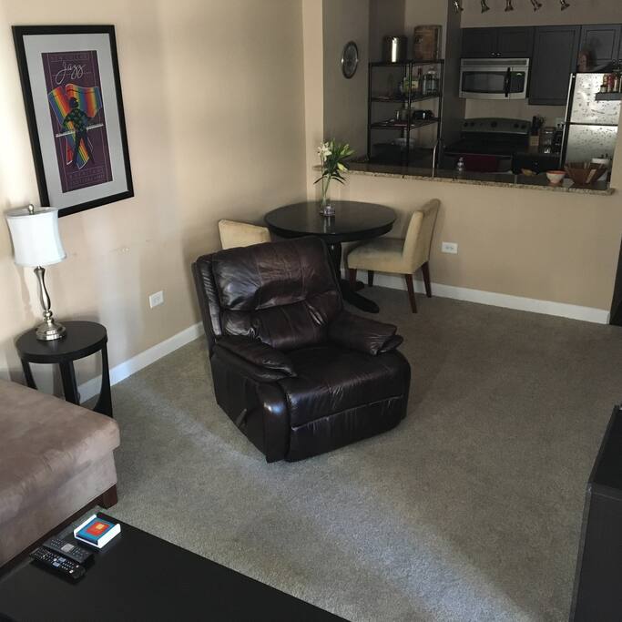 Living Room (2)
