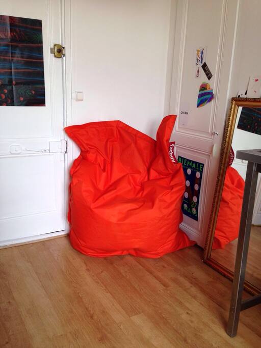 Cosy living room with a large Fatboy