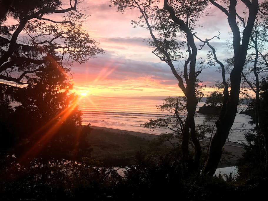Sunset on Crescent Beach- 5 minute walk from the house.