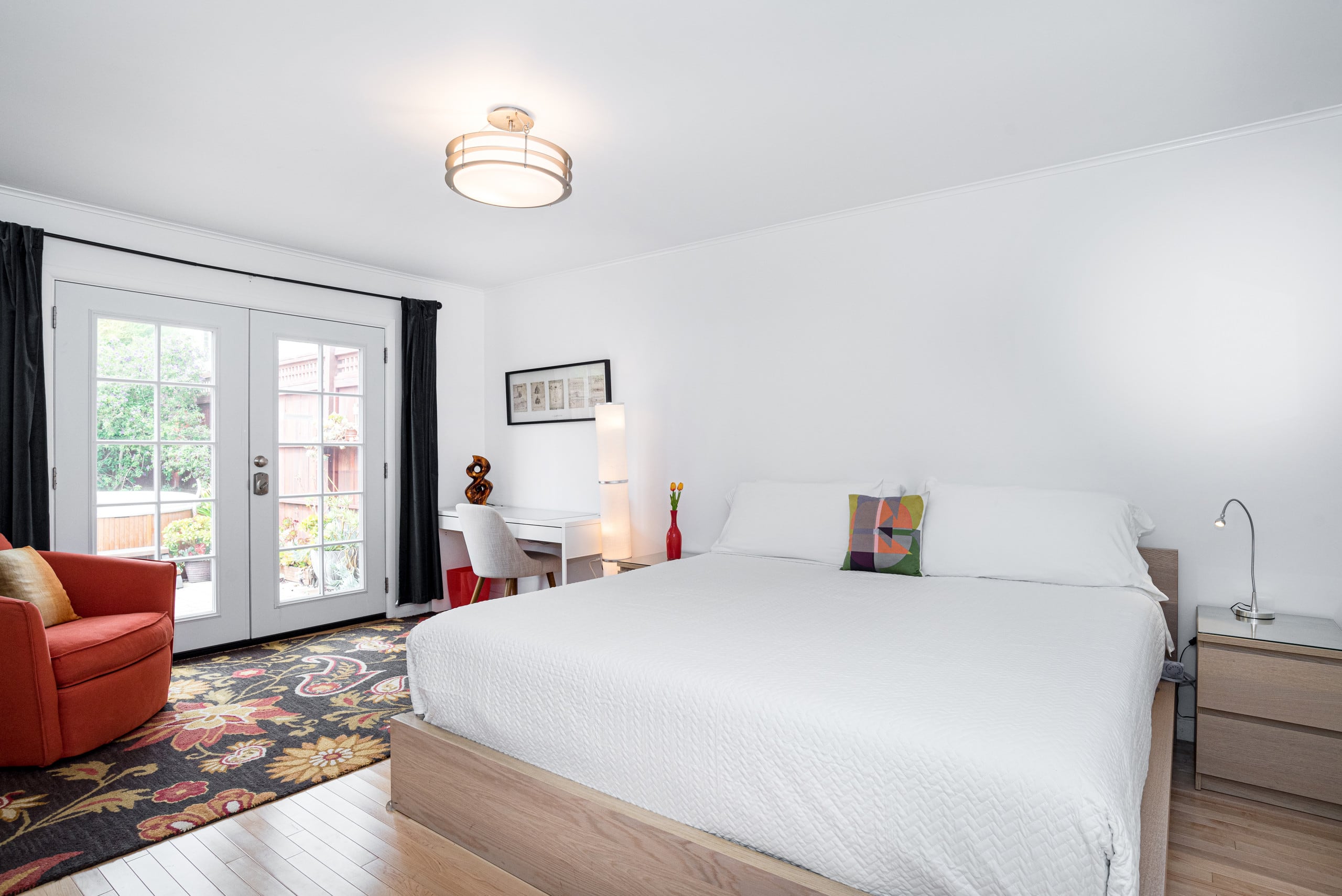 Home in San Francisco · ★5.0 · 2 bedrooms · 2 beds · 2 private baths - Image 24