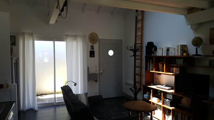 ห้องนั่งเล่น