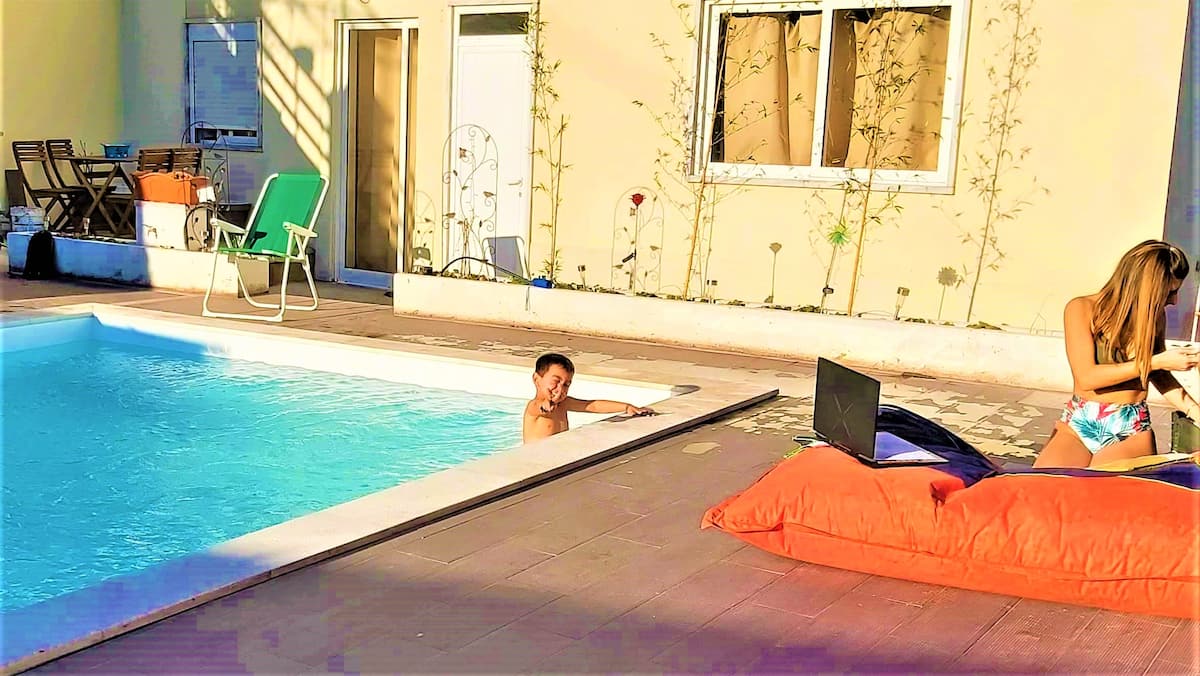 Seixal com Piscina — Lisboa a 20 min