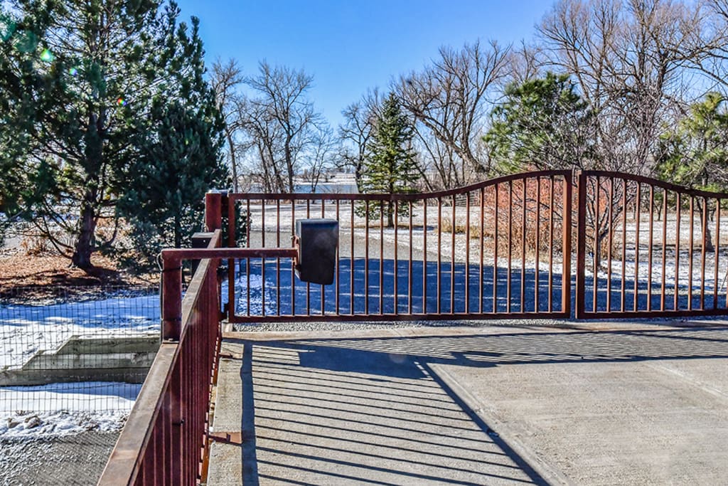 Gate with access code for maximum privacy