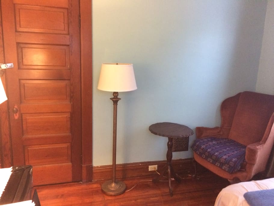 Sitting/studying quiet space