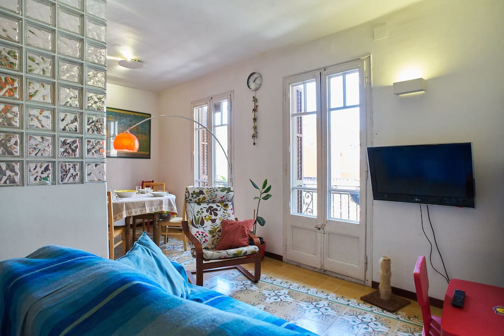 Sala de estar / Living room