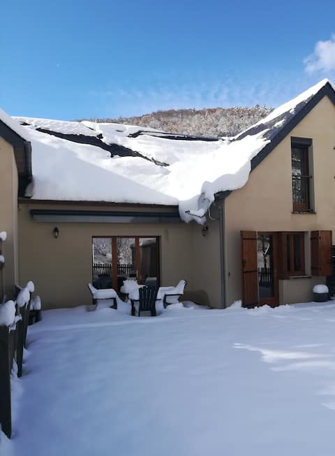 La Louronnaise... on the road to Loudenvielle