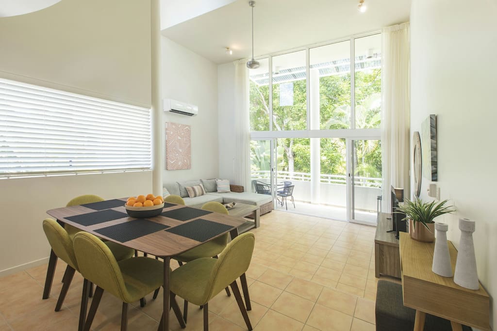 Clean, modern and bright in an unbeatable location.