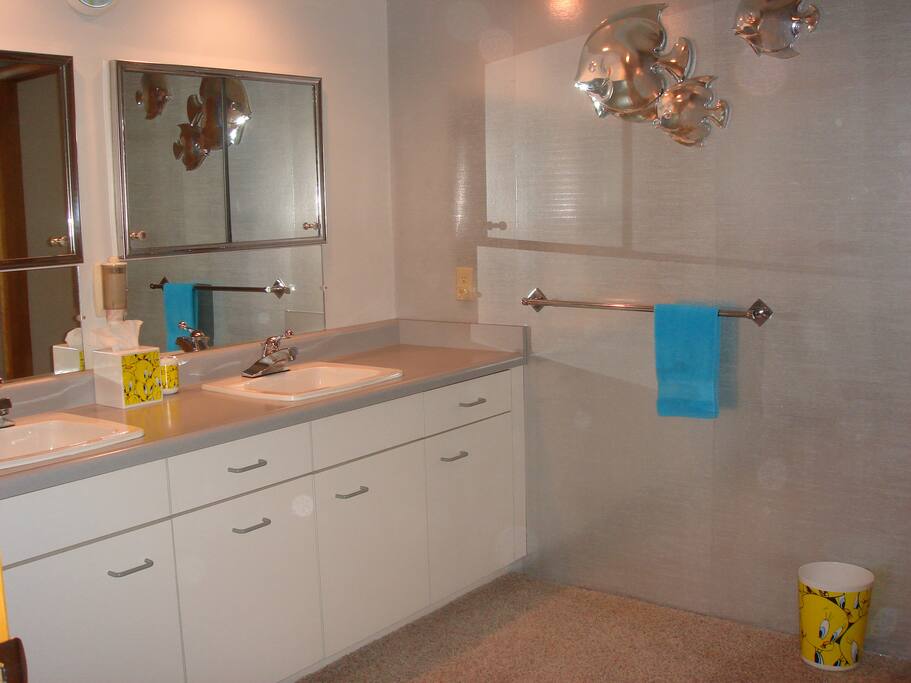 Shared bath is only 4 steps away, with your own sink