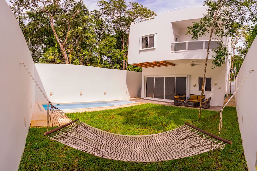 Private pool and garden