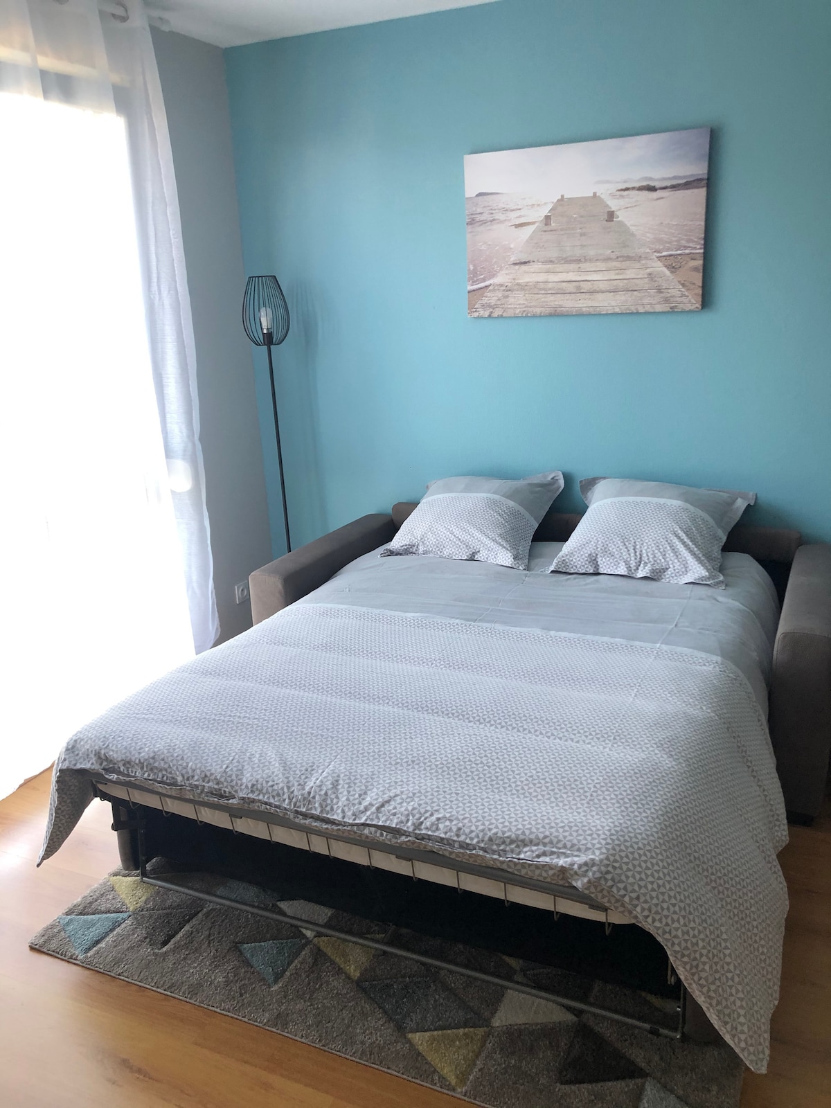 Раширен кауч (систем „quicko“) со пружина и удобен душек со голема густина