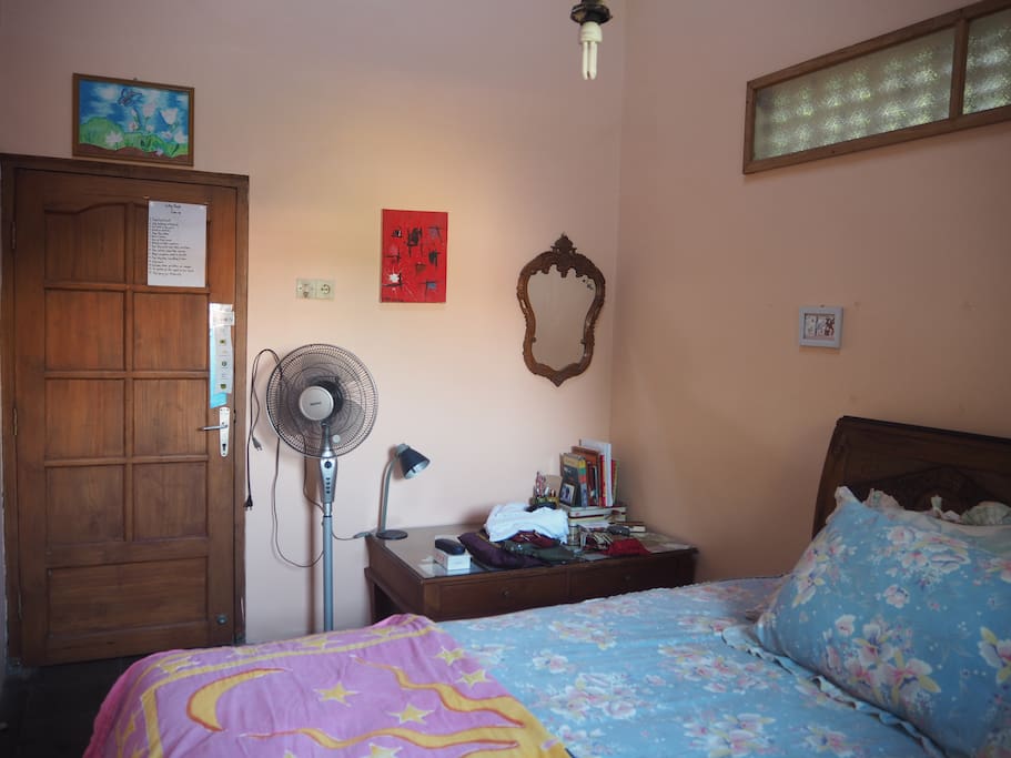Gandrung Room - for 2 person with double bed (luxury and clean)