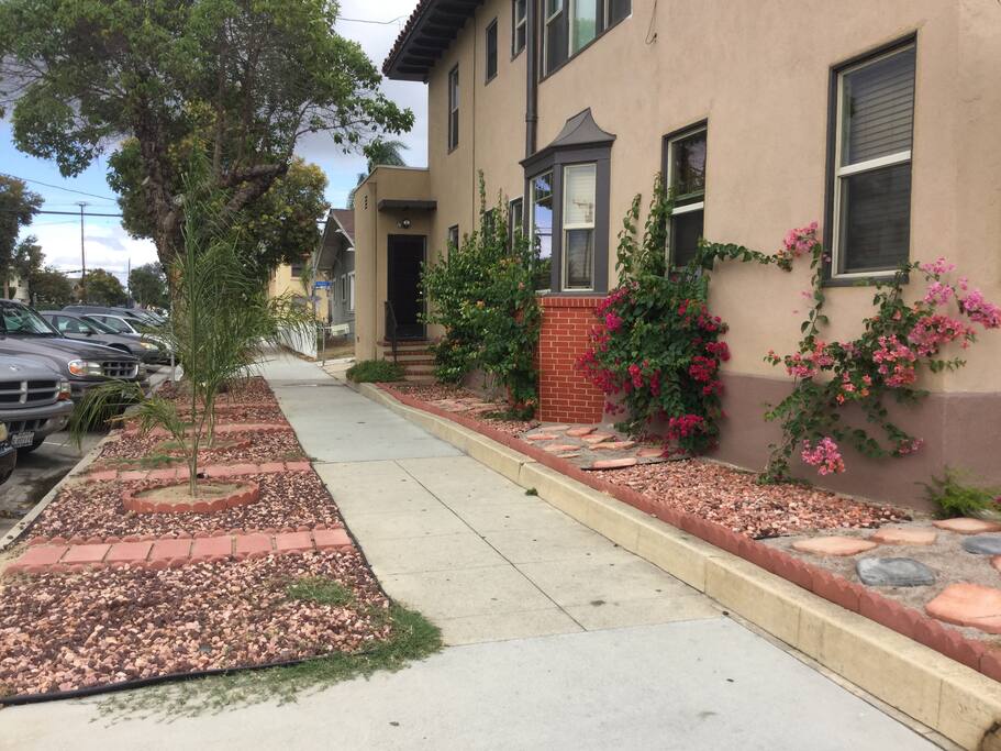 Side walk