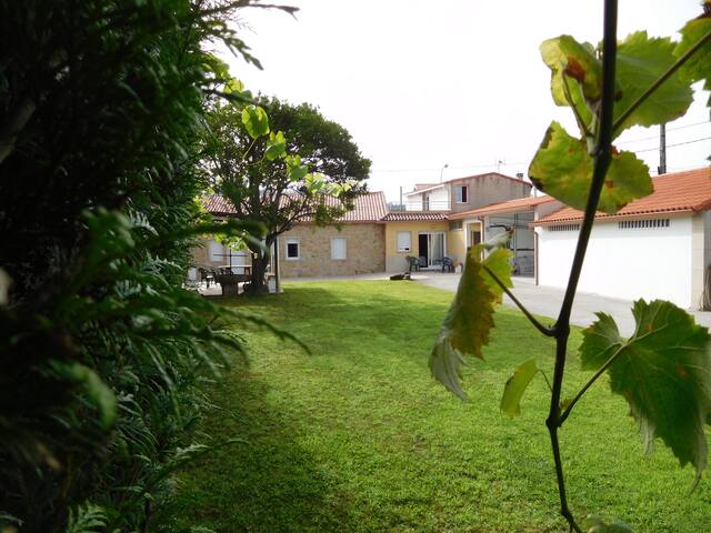 GALICIA CASA ENTERA EN EL SALNES