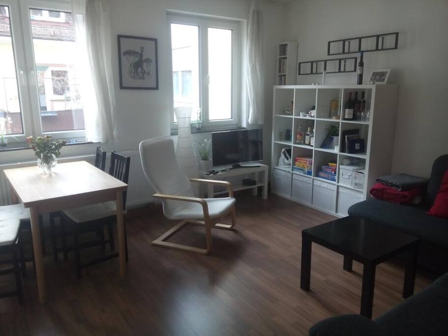 Wohnzimmer / Esszimmer