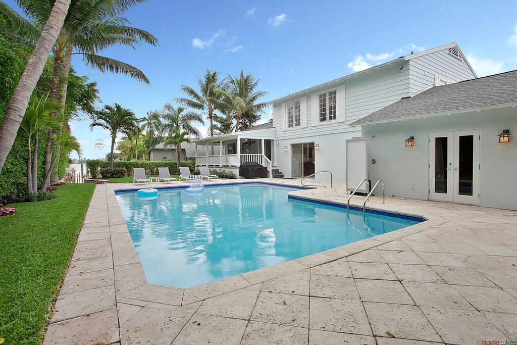 Top 100 Airbnb Rentals 2017 in West Palm Beach, Florida