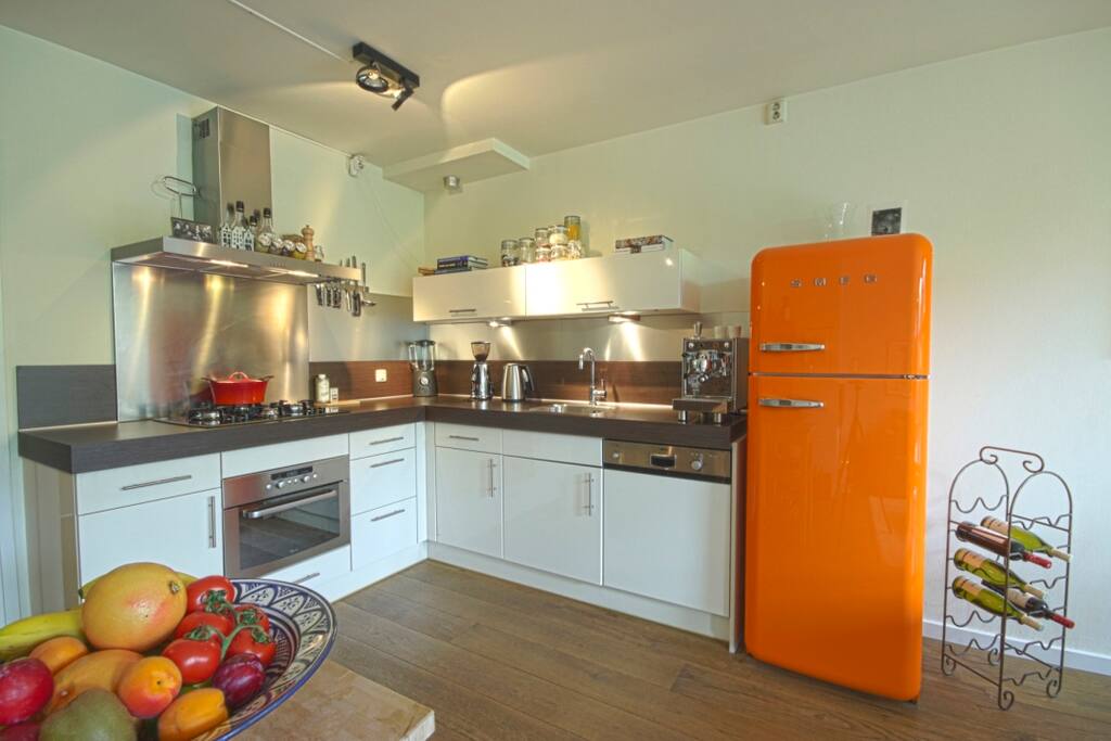 Full equipped kitchen, incl. barista coffee machine
