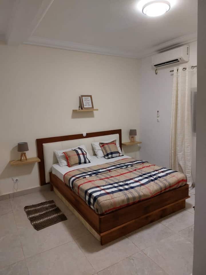 Dormitorio 1 con aire acondicionado 