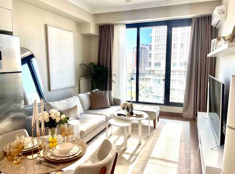 maydan view elegant apartment