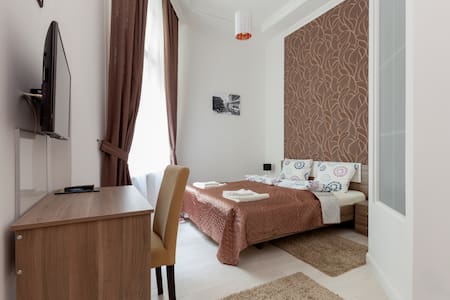 Váci street apartments Downtown 1