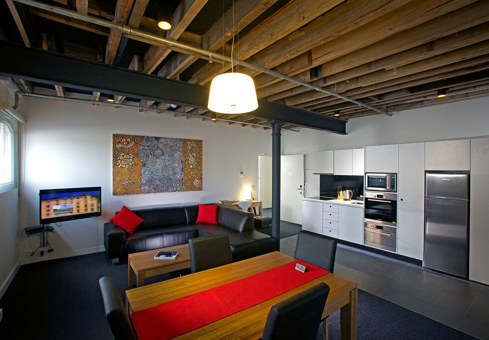 Gibson's Mill 1br open plan living and kitchen
