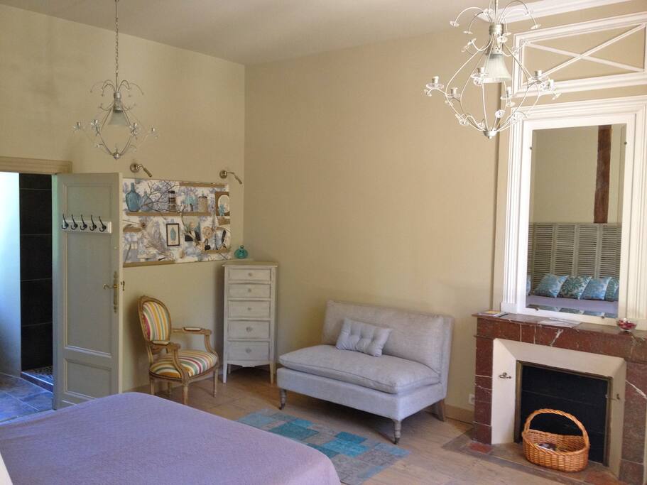 Suite St. Charles