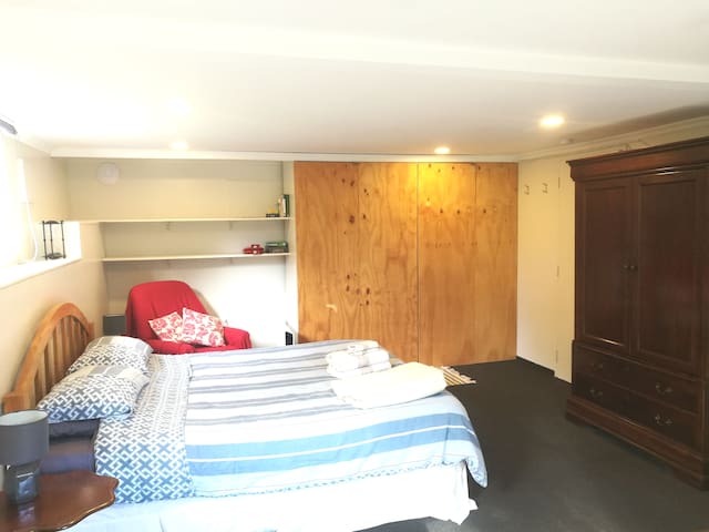 Spacious room in family home!