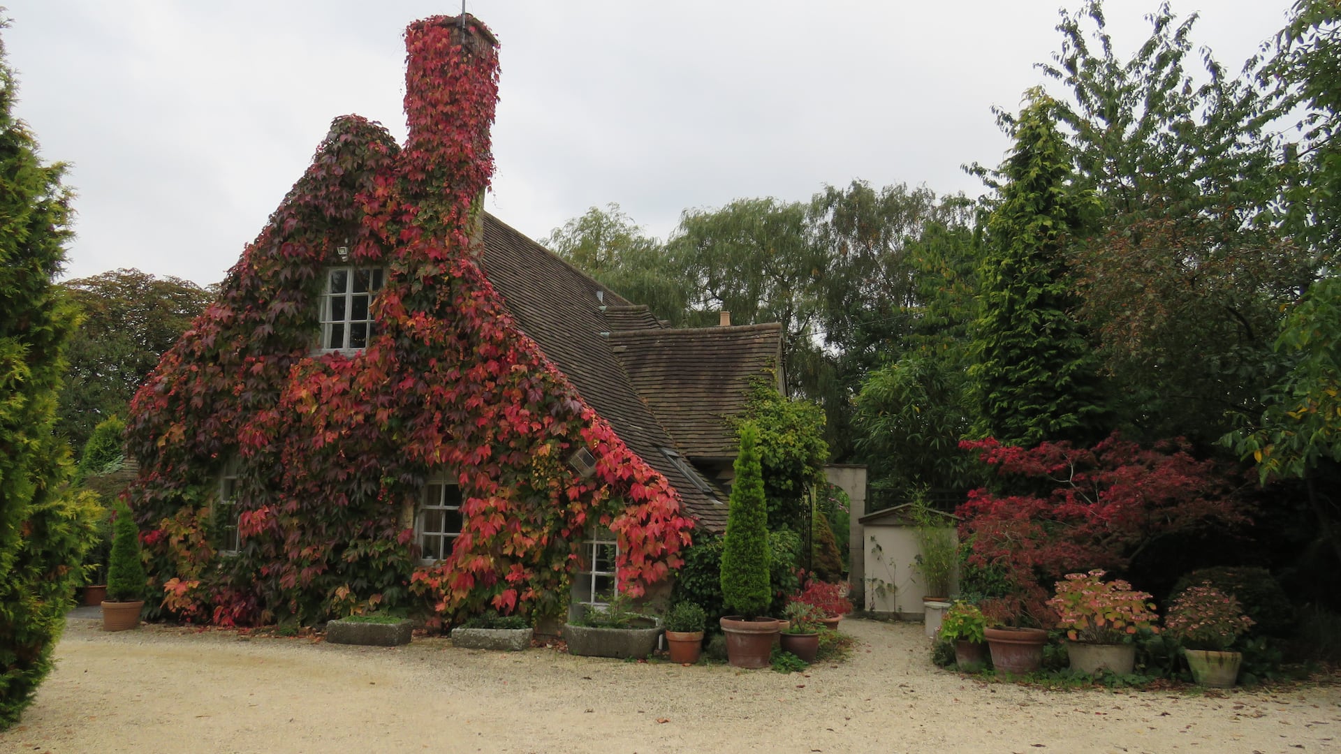 Self Contained Studio in Country House — photo 2