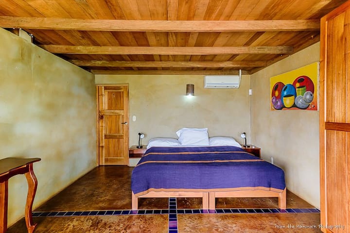 ห้องนอนที่สอง (Second Bedroom)