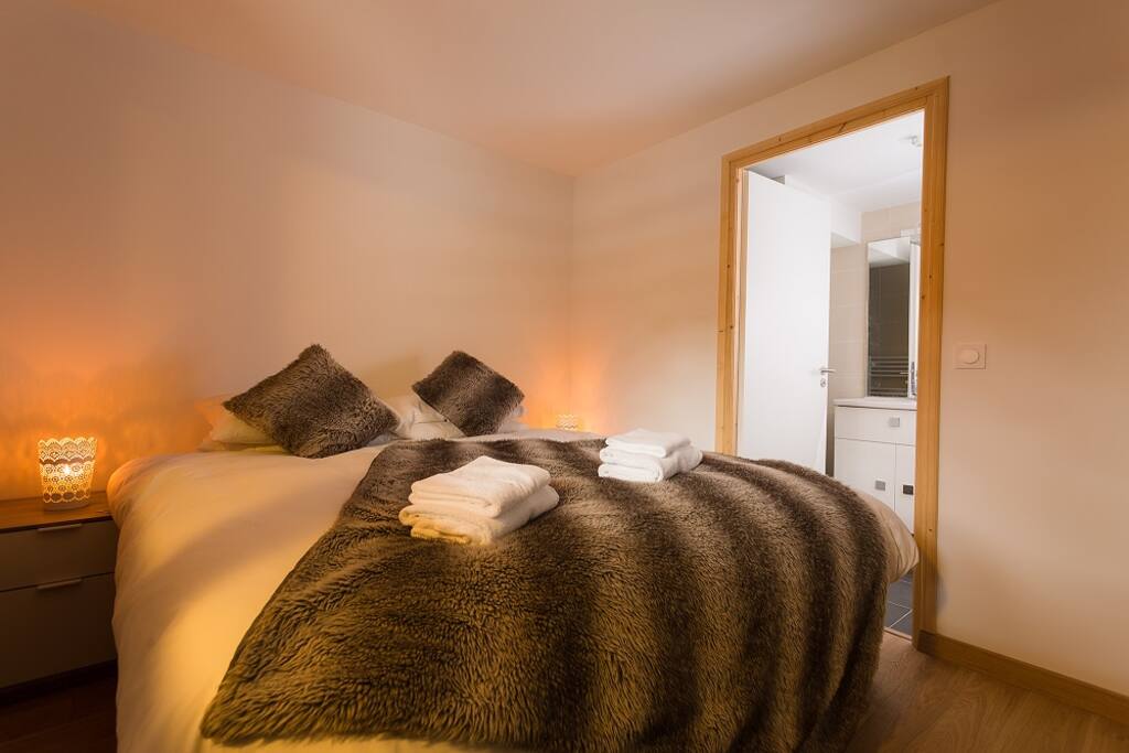 Double or twin with en-suite
