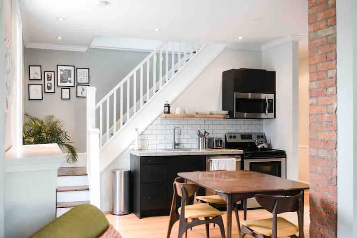 Modern, Minimal & Quirky