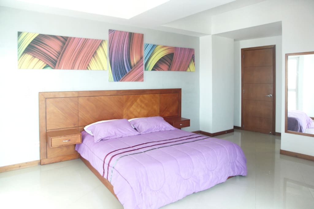 Bedroom #4 - Queen bed with Ensuite bathroom